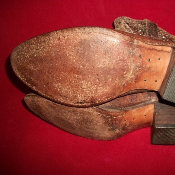 Vtg Frye Deborah Studded Aged-Leather Cowgirl Boots Handmade in Spain - Picture 6 of 10